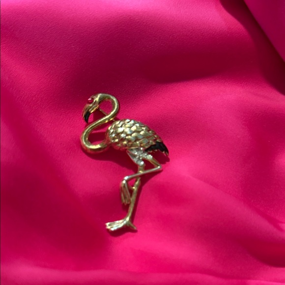 Trifari Gold Flamingo Brooch - Picture 2 of 9